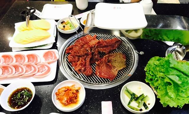 金釜山韩国传统烤肉(固安店)