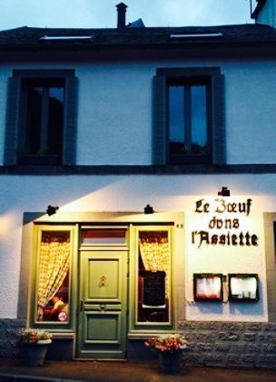 Le Boeuf Dans L'Assiette