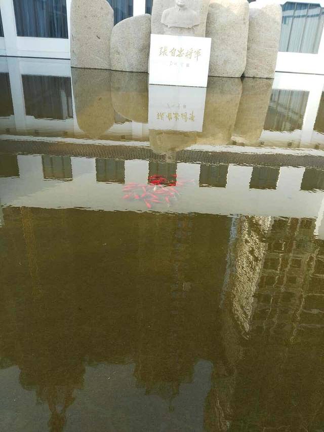 梁记粥铺(宜城店)