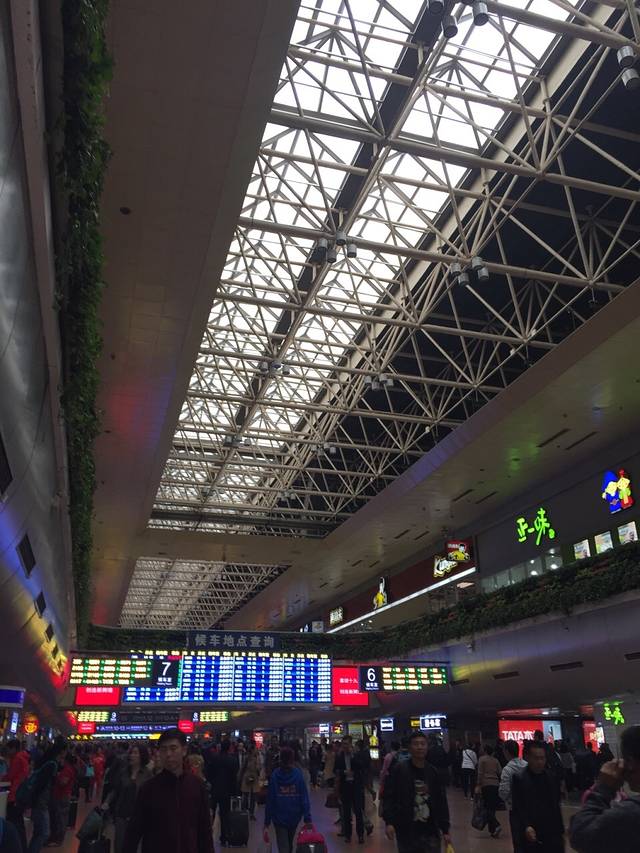 肯德基(西站南广场二号店)