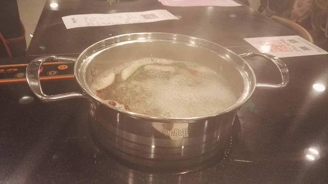 呷哺呷哺(武汉洪山世界城店)