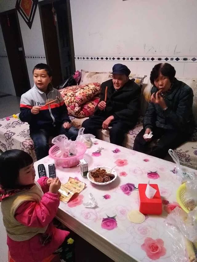 绝味鸭脖(璧山三店)