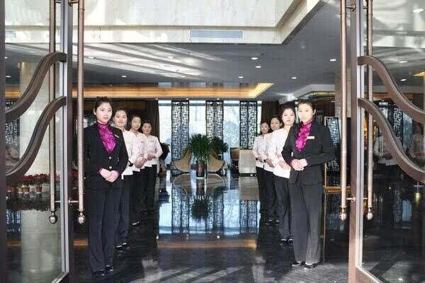 鼎记嘉年华大酒店(吴江店)