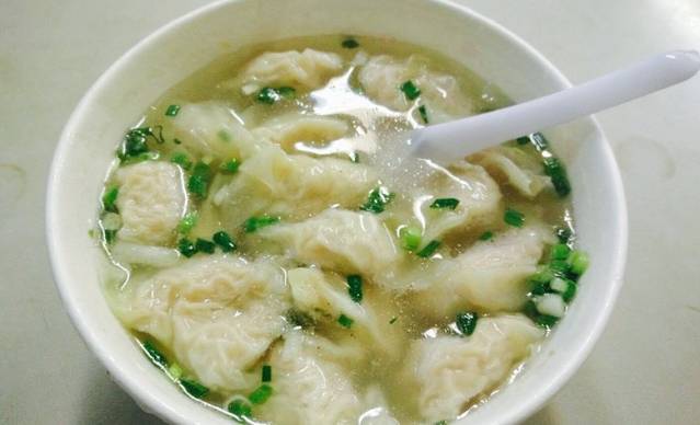 劳松扁食(角滨路店)