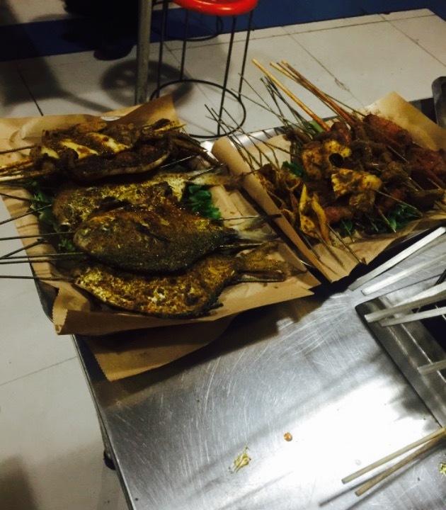 绿地三只羊羊肉串(幸福路店)