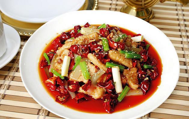 褒河栈道渔庄(建工路总店)