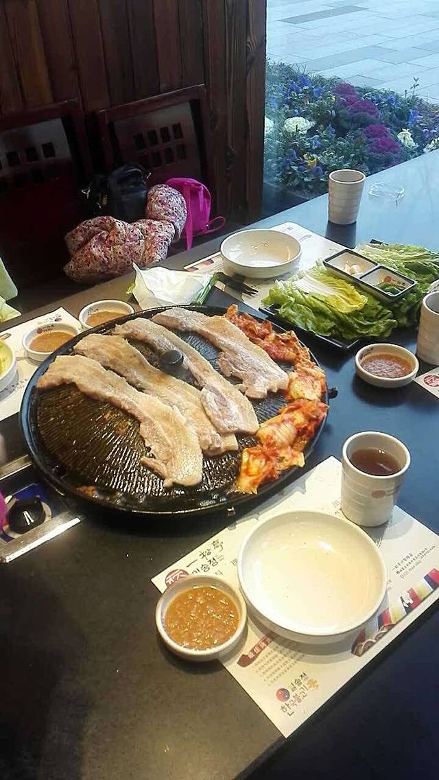 一松亭韩国料理(新港店)