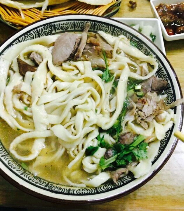 犇赢天下牛肉手撕面(新广电中心店)