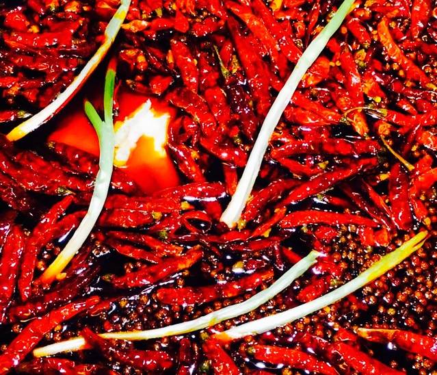 蜀镇老火锅(新北直营店)