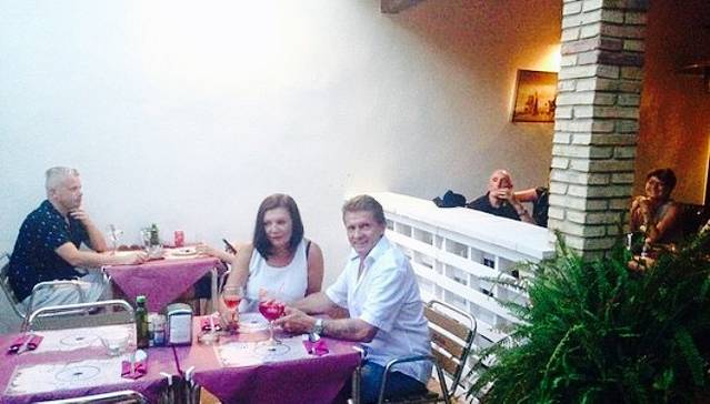 El Patio Bar & Restaurante