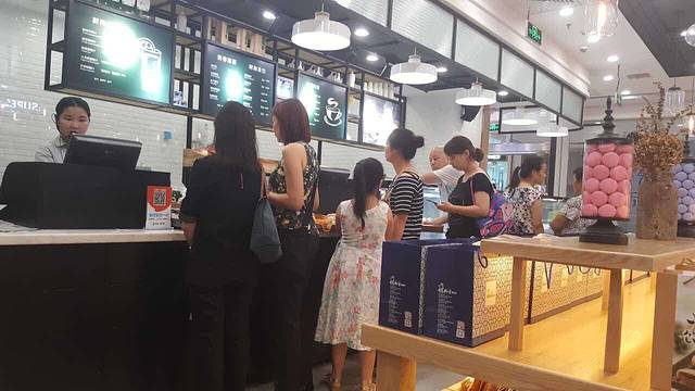 超港(六安万达店)