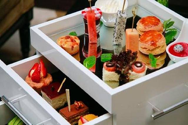 南京圣和府邸豪华精选酒店·行者书屋