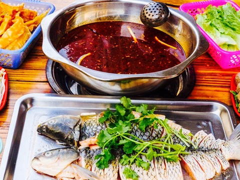 唯味香活鱼火锅
