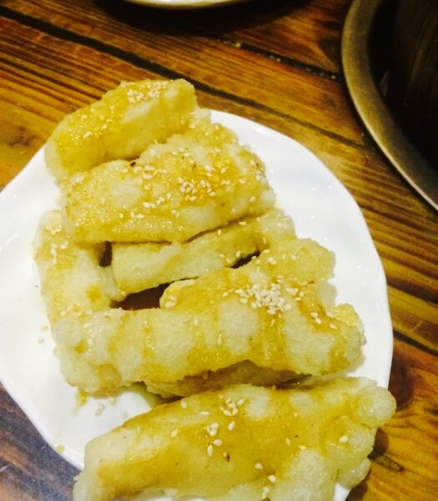 雅府正红木桶鱼(好吃街店)