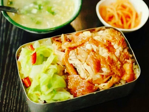 吉花见老饭盒
