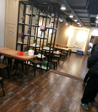 武汉名小吃·蔡明纬(青年城店)