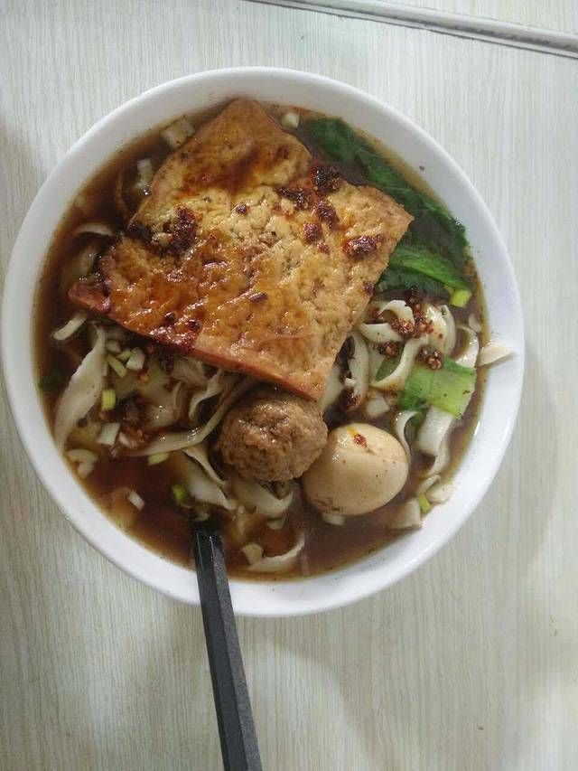 左右麻辣重庆老火锅(利群店)