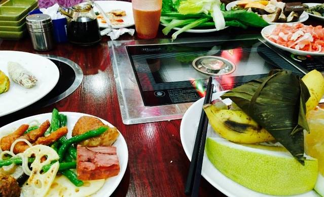 同人居自助中餐火锅烤肉海鲜城(魏都新城店)