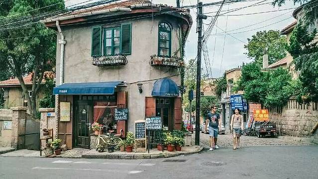 不舍昼夜咖啡馆