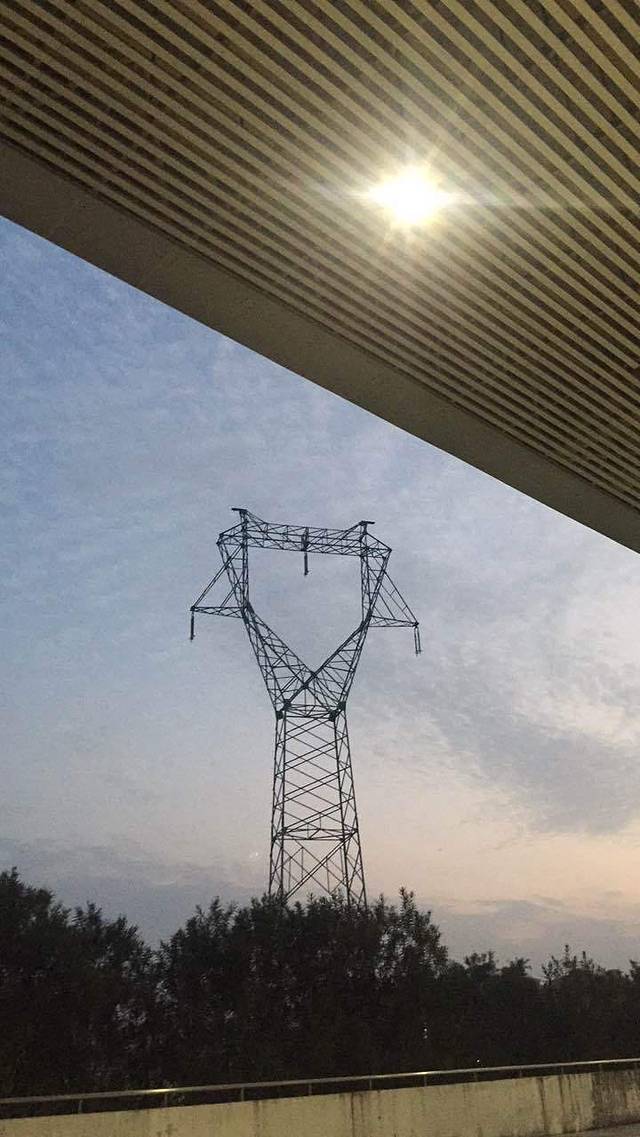 木榕瓦罐(通鑫学生公寓店)