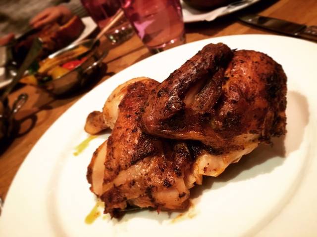 Rotisserie Weingrün