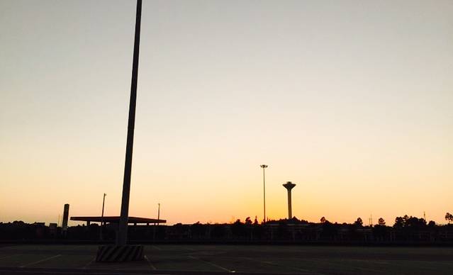 衡东茶油土菜馆(广电店)