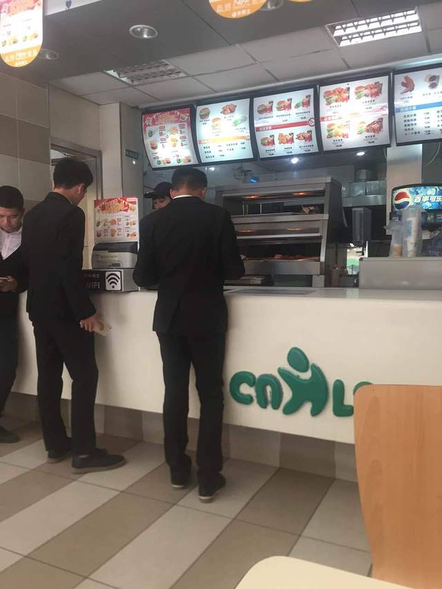 华莱士·全鸡汉堡(惠阳秋长店)