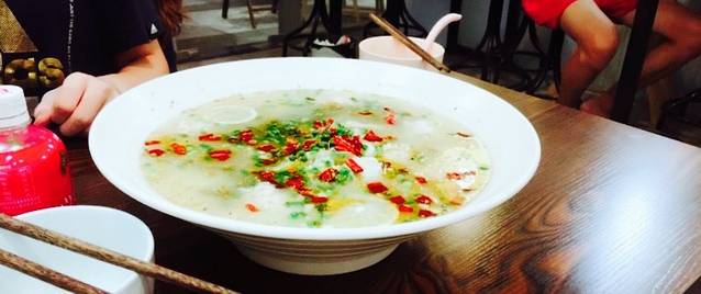 乐达酸菜鱼面(河东豪森店)