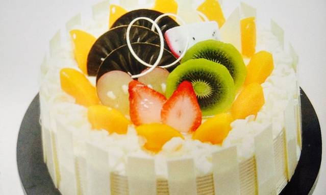 富利来蛋糕店(院前街店)