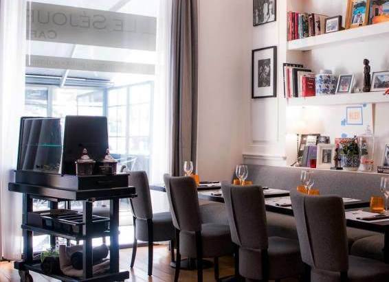 Le Sejour Cafe