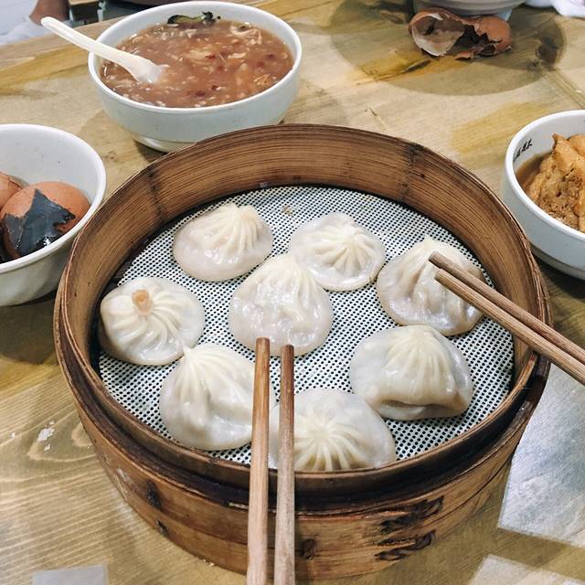 朱婆馄饨(砂之船奥莱店)