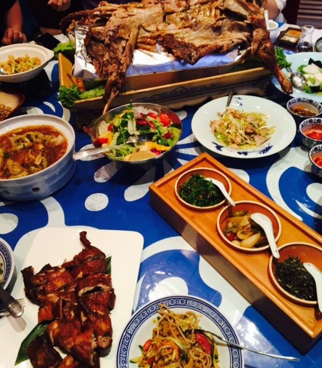 羊村大院(香木手撕羊店)