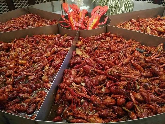 同方豪生大酒店自助餐厅