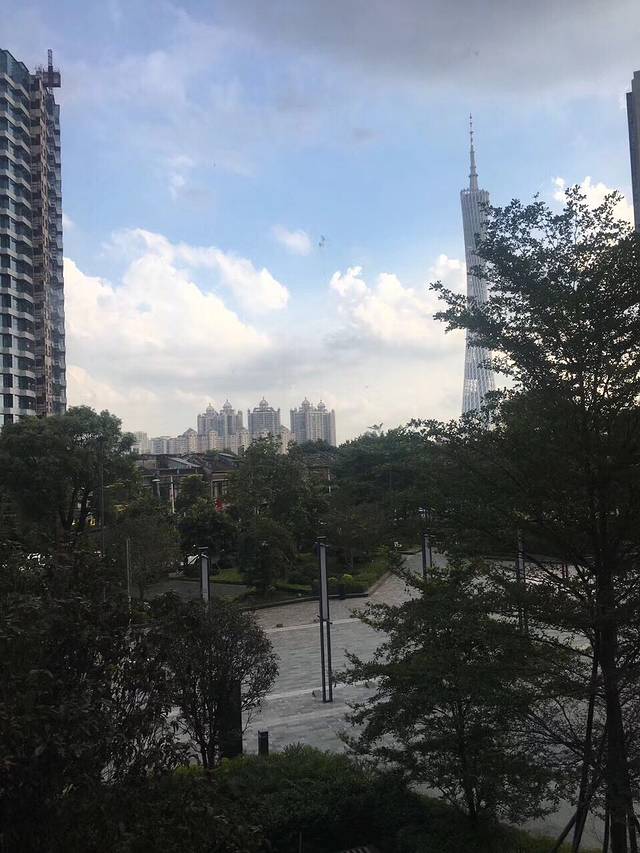 广州康莱德酒店·SENSE尝市自助餐厅·和牛涮涮锅