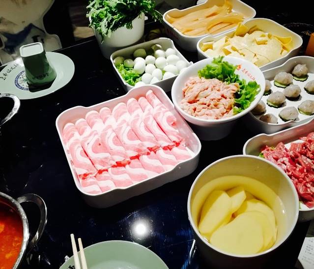 逸香临火锅(油田店)