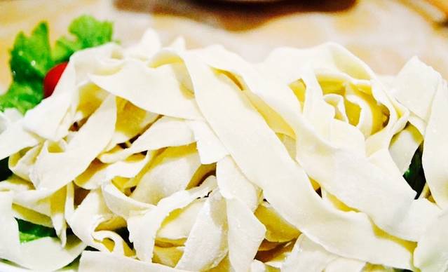 赵记正宗安徽牛肉板面