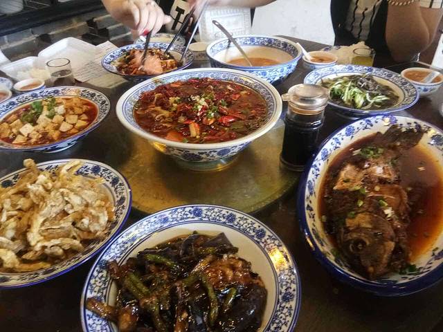 老厚道外婆饺子村(胜北店)