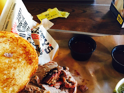 dickeys barbecue pit