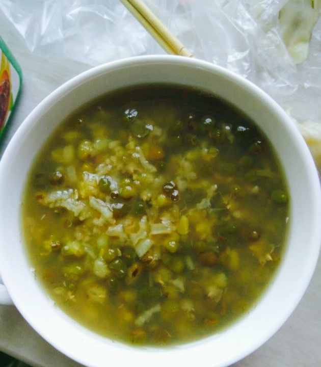 孙记胖仔米线(奥文店)