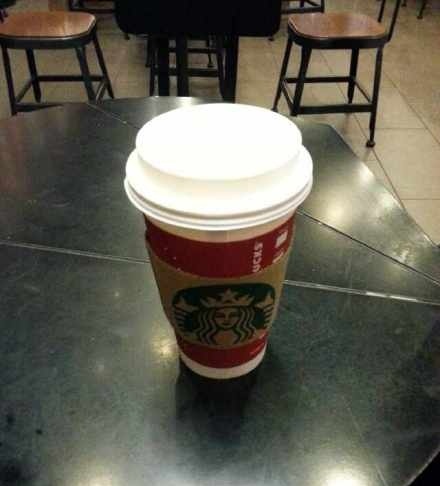 星巴克(南京南站南广场到达层店)