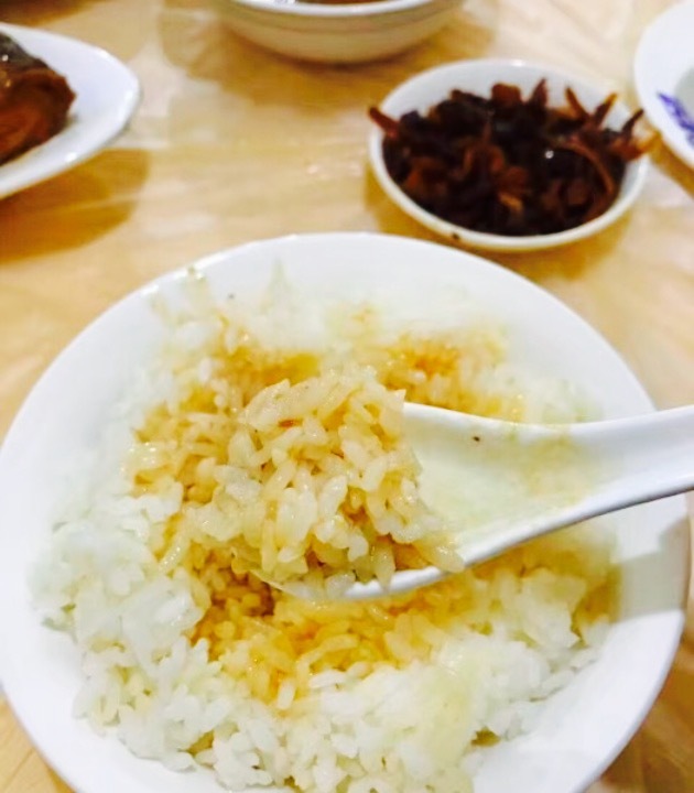 小贾熬鱼(万美家园店)