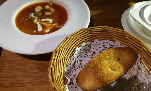 新贝乐意大利餐厅 (东方路店)