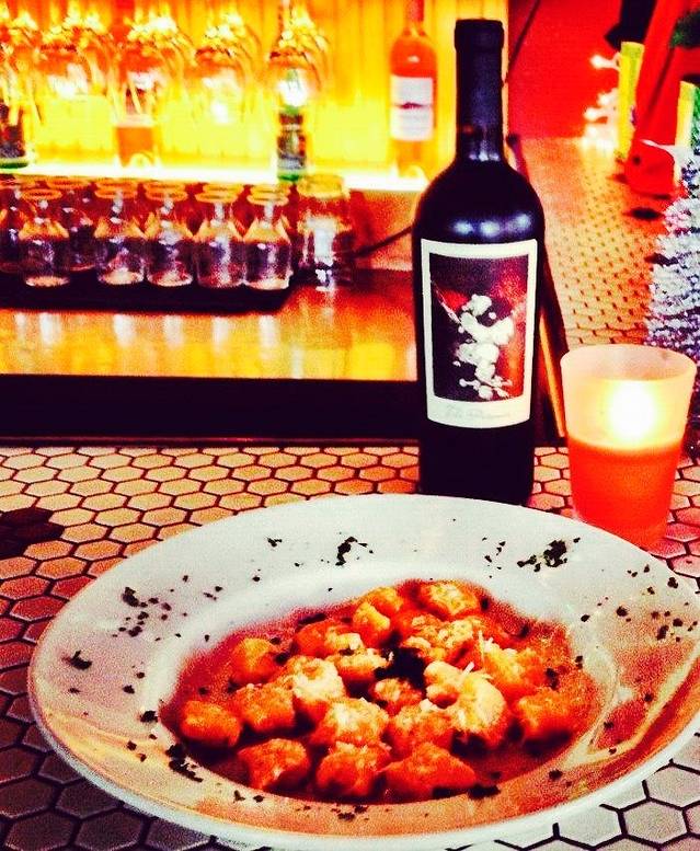 Auntie Pasto's Kunia