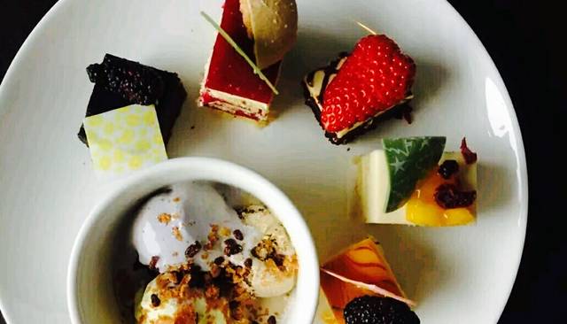 星酒店·舟西餐厅