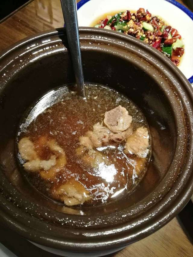 杭八味(衣之家城市广场店)