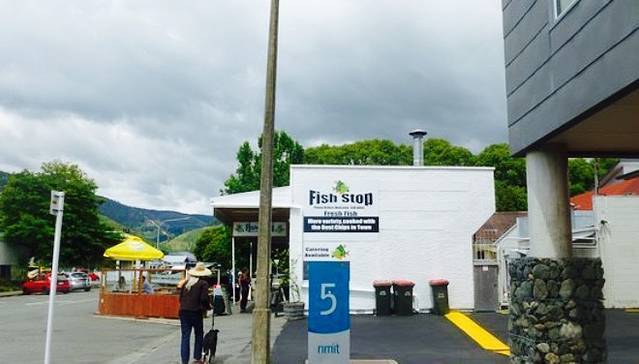 Fish Stop
