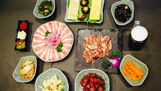 韩宫宴炭火烤肉(朝阳店)