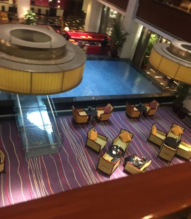 无锡城中皇冠假日酒店·凤凰大堂吧