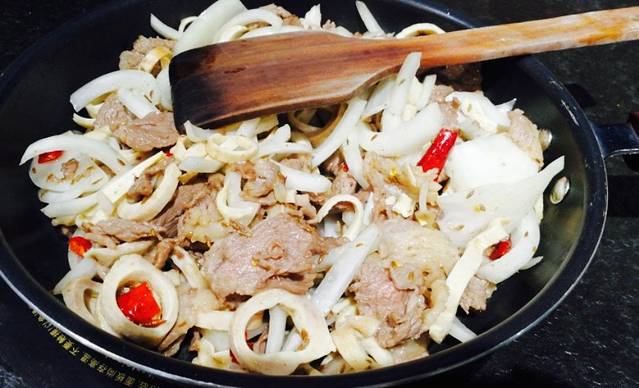 大亮干锅牛肉(总店)