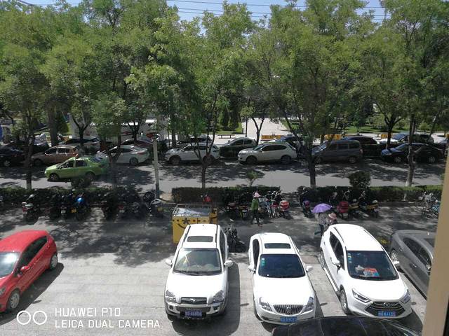 德克士(广场店)